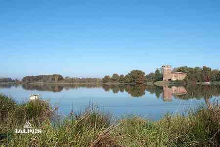 Etang du grand Châtel et la tour du Plantay