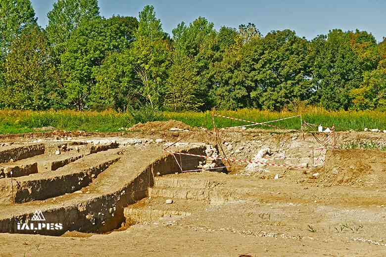Fouilles et découvertes lors des Journées de l'Archéologie dans les Alpes