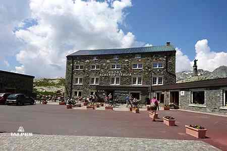 Saint-Rhémy-en-Bosses, hôtel Italia col du Grand Saint-Bernard