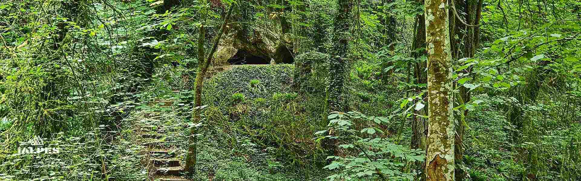 Curiosités naturelles, grottes