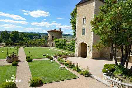 Château de Saint-Bernard