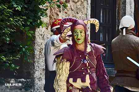 Pérouges, fête des troubadours