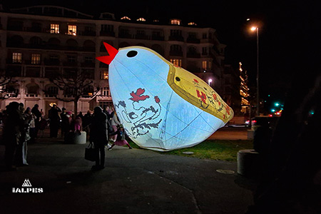 Geneva Lux, le bel oiseau