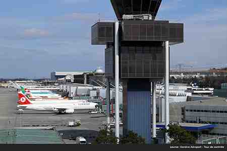 Source Genève Aéroport, tour de contrôle.