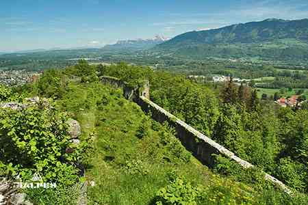 Château-Vieux d'Allinges en 2005