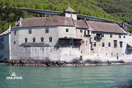 Châteaux des Alpes