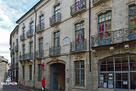 Bourg-en-Bresse, h2M hôtel Marron de Meillonnas
