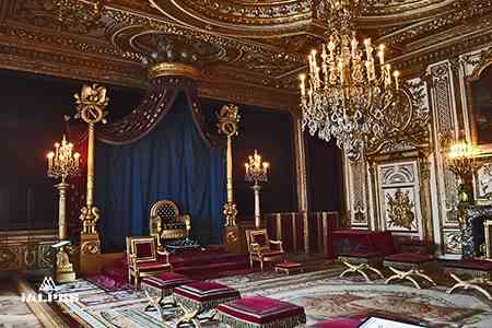 Salle du Trone, chateau de Fontainebleau