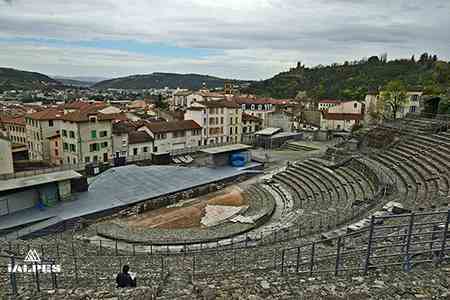 Isère: Théâtre romain