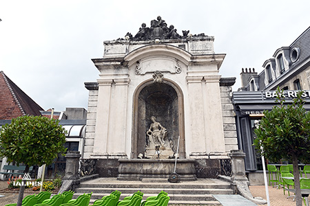 Salins, fontaine Truchot