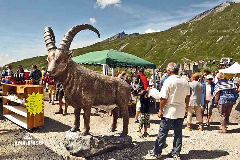 Vallée d'Aoste, fête des Bergers au col du Petit Saint-Bernard