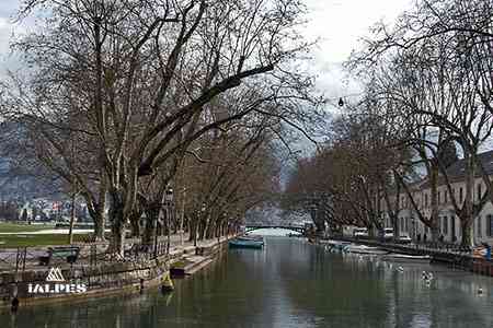 Annecy, le pont des Amours