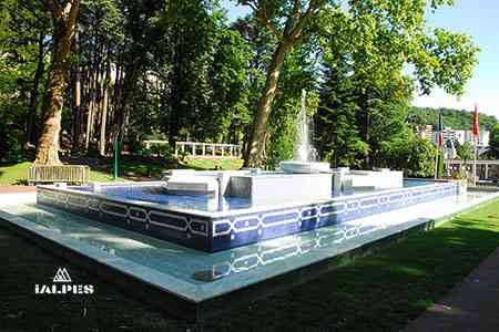 La fontaine marocaine parc floral à Aix-les-Bains
