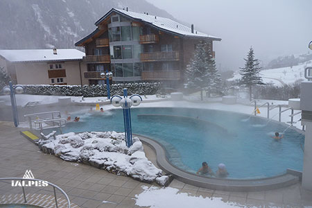 Stations thermales dans les Alpes