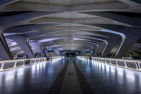 Aéroport Lyon Saint-Exupery, France