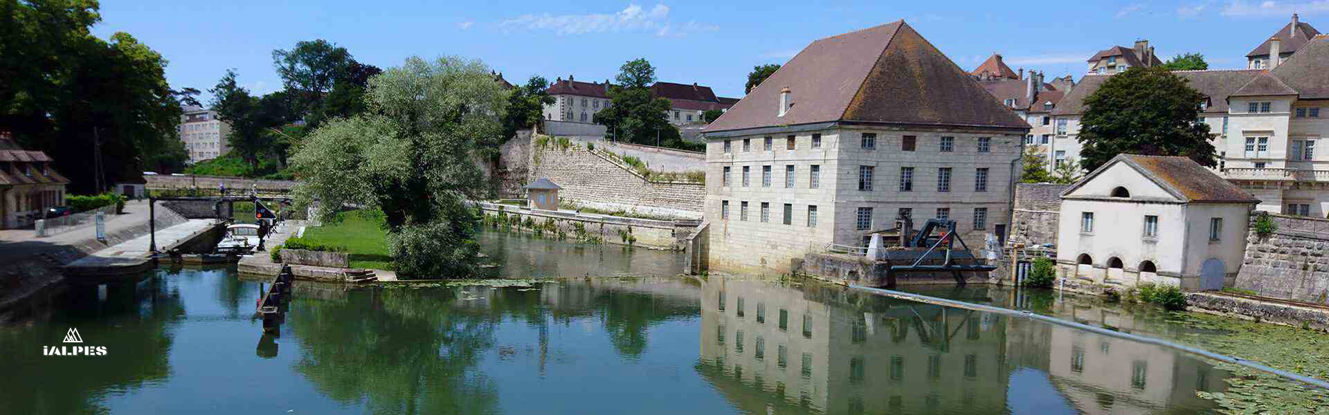 Dole, Jura