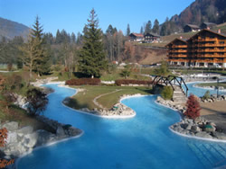 Thermes parc en Val d'Illiez, Valais