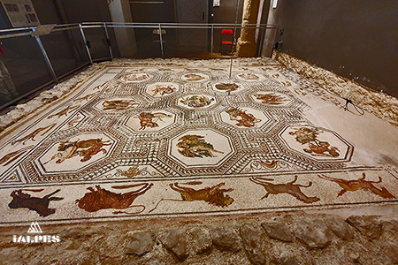 Les Dieux, Mosaïques romaines de Boscéaz, Orbe
